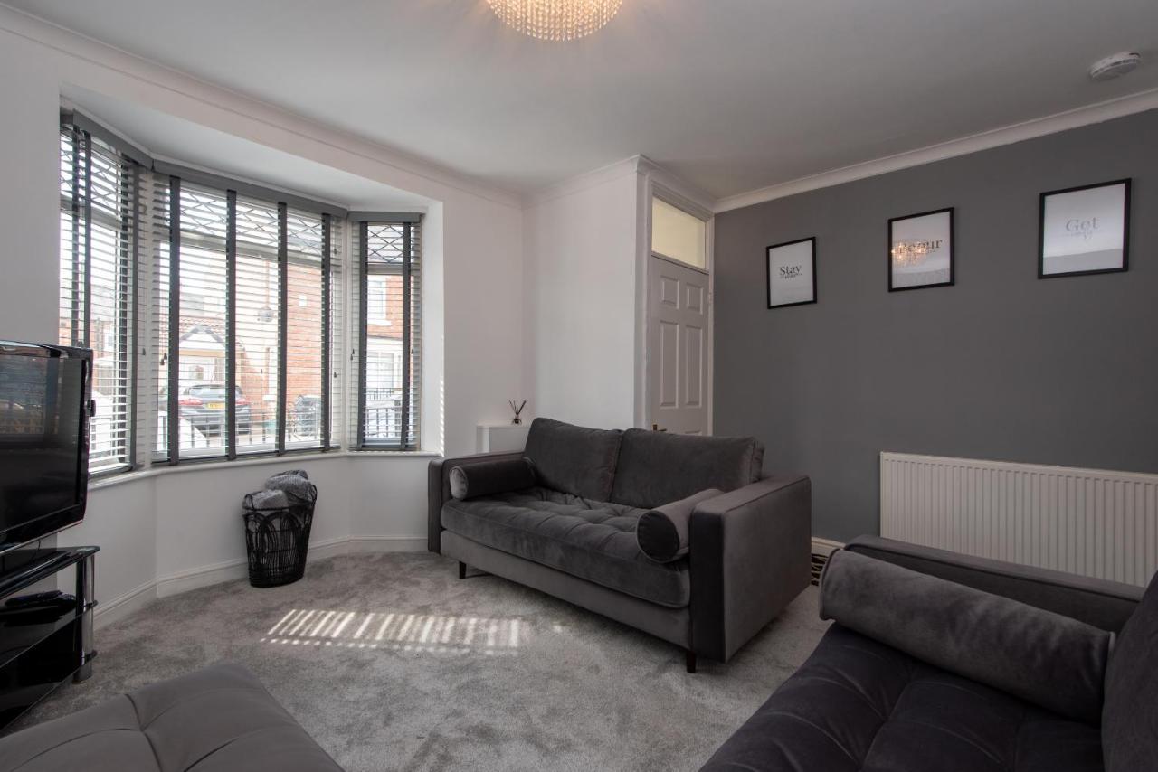 Langdale Road Villa ดาร์ลิงตัน ภายนอก รูปภาพ