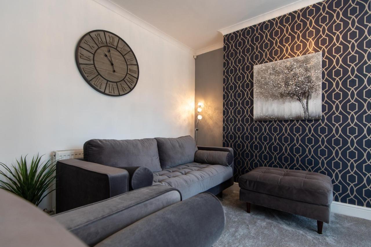 Langdale Road Villa ดาร์ลิงตัน ภายนอก รูปภาพ
