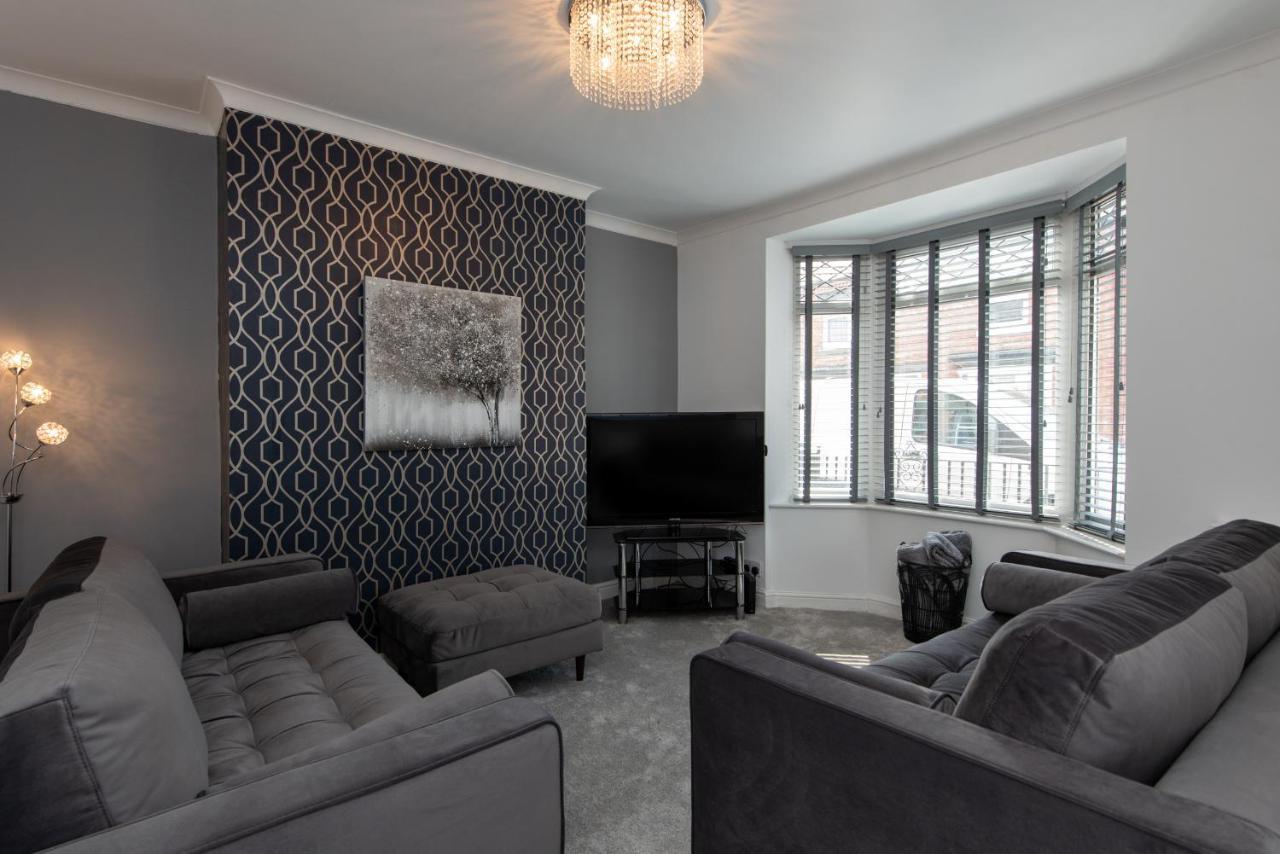 Langdale Road Villa ดาร์ลิงตัน ภายนอก รูปภาพ