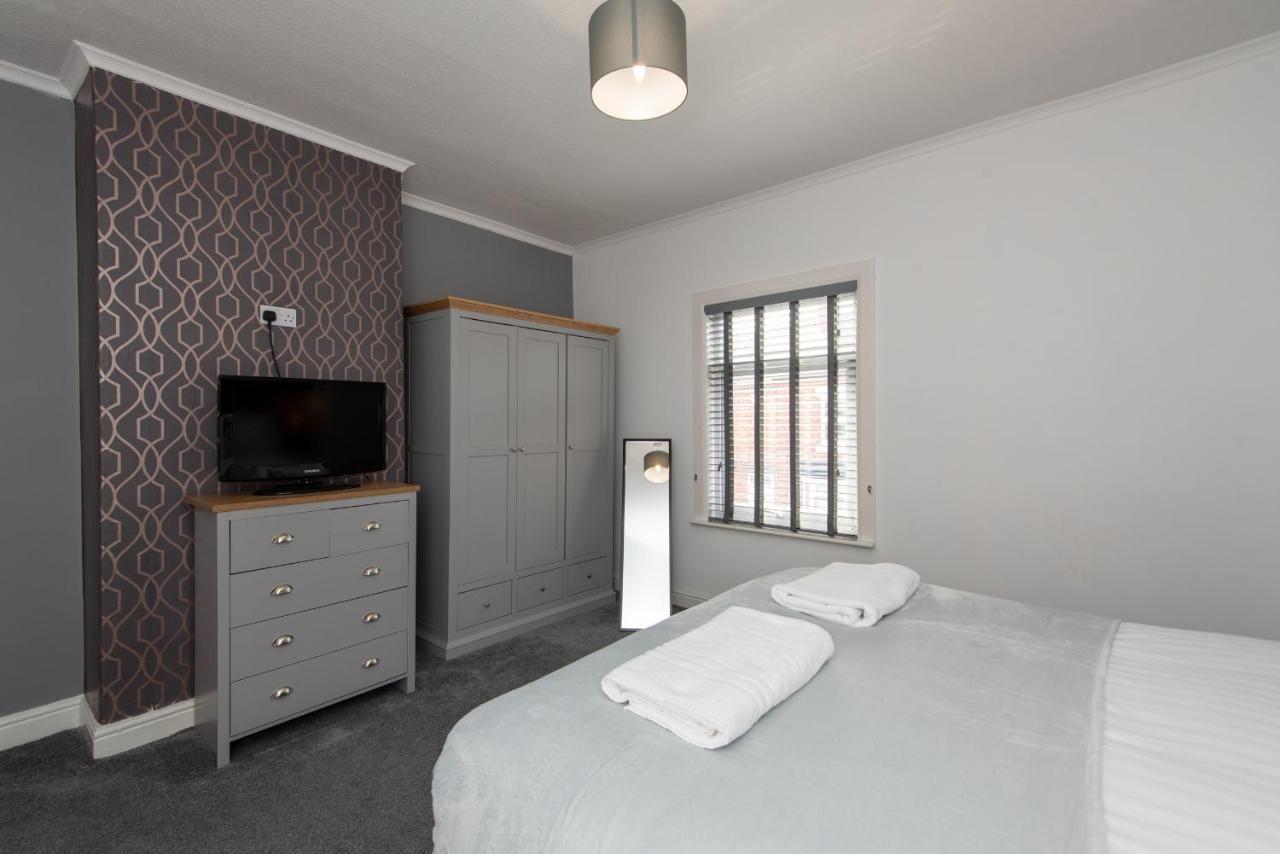 Langdale Road Villa ดาร์ลิงตัน ภายนอก รูปภาพ